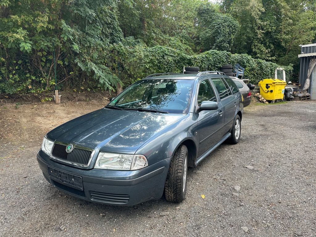 Bild des Angebotes Skoda Octavia Kombi/Anhängerkupplung TÜV bis 01.28