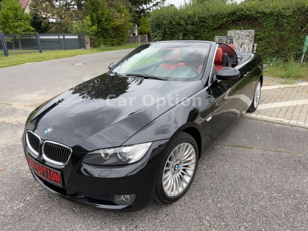 BMW 330i Cabrio/aus 1.Besitz/Automatik/Navi/Leder