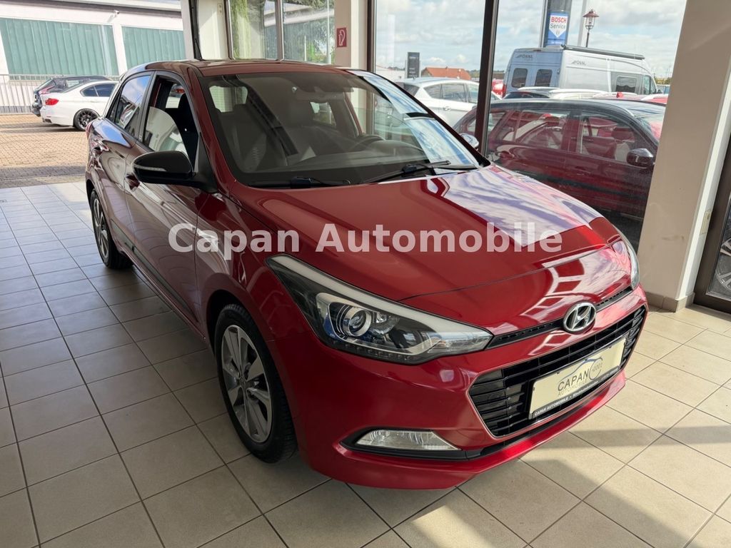 Bild des Angebotes Hyundai i20 Passion + 1.Hand/Scheckheft/Nav/SHZ/Kamera