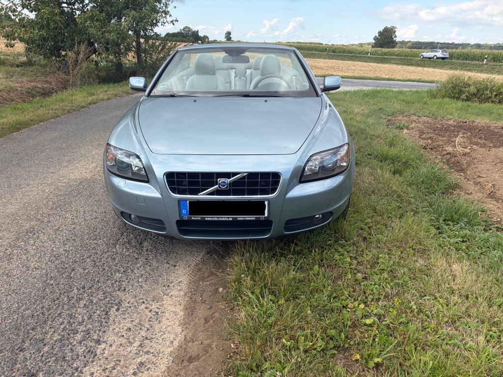 Bild des Angebotes Volvo C70 II 2.4 - 1. Hand - 102.000 km HK