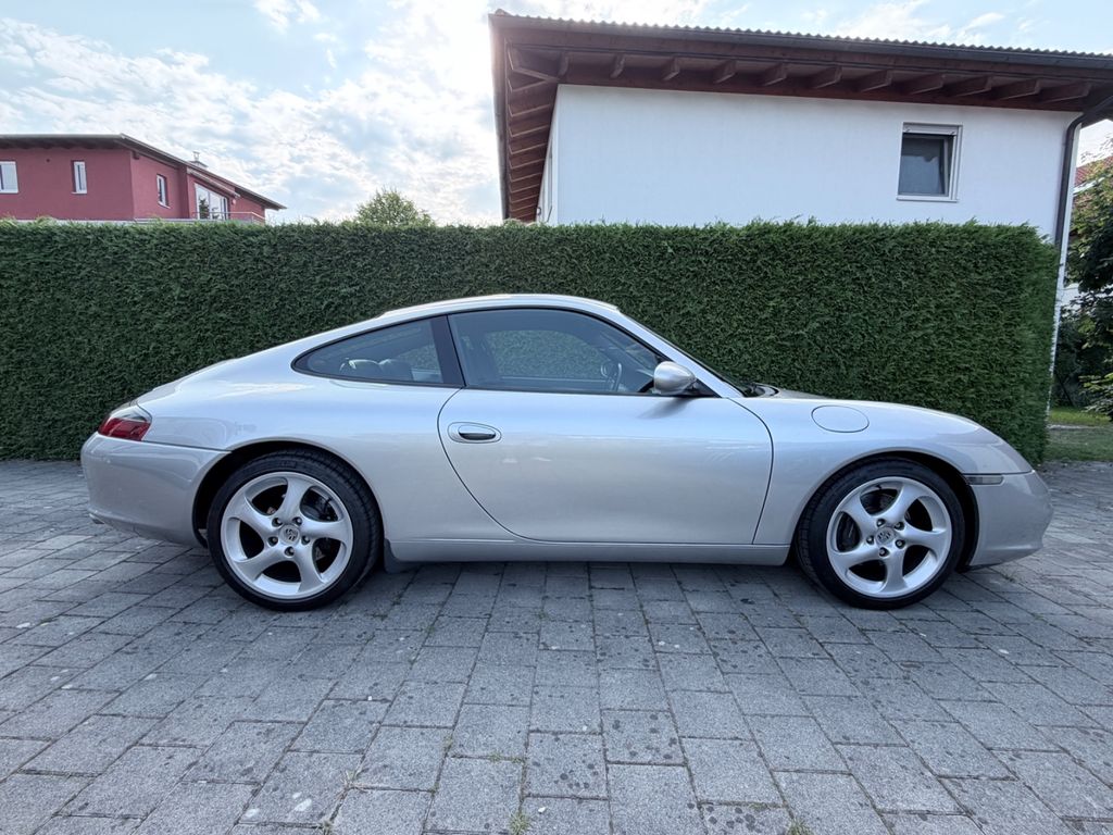 Bild des Angebotes Porsche 996 Carrera Coupé Carrera
