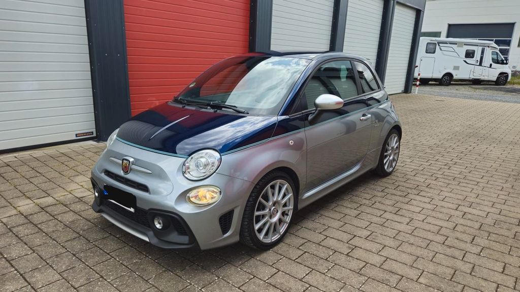 Bild des Angebotes Abarth 695 Rivale Carbon PDC Akrapovic