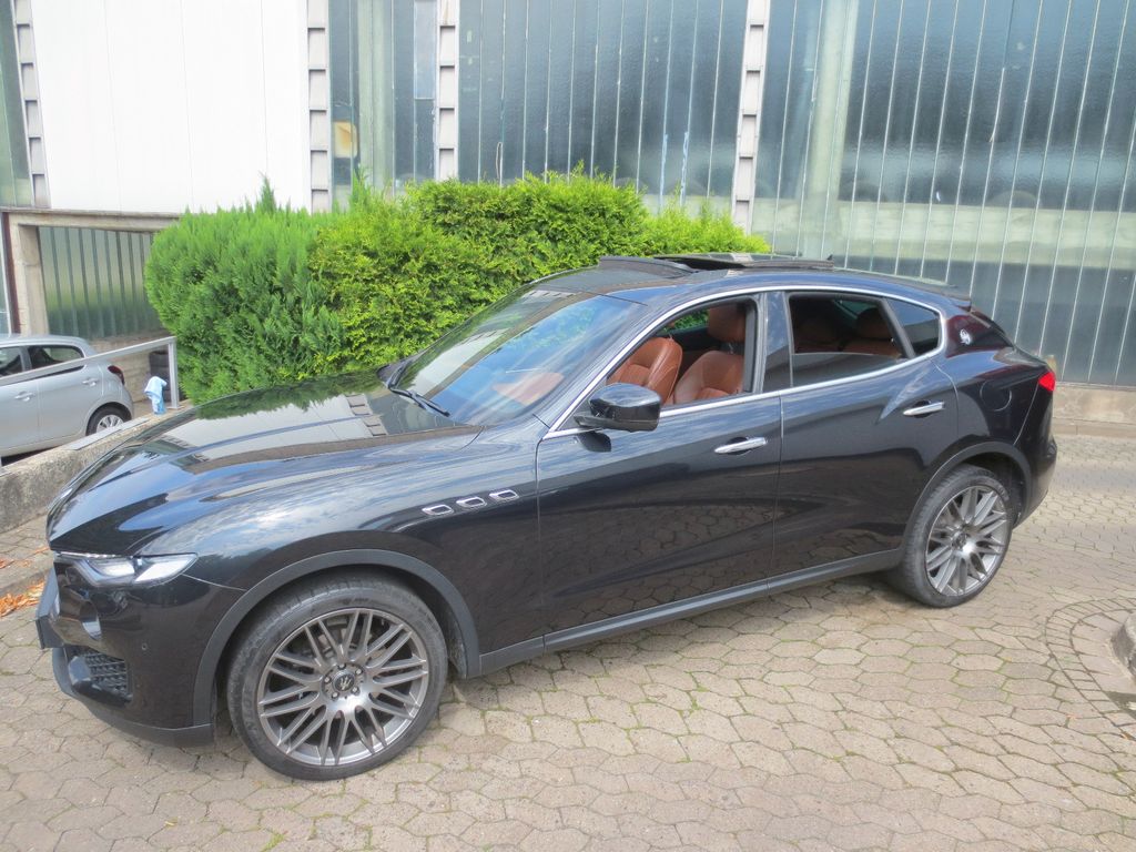 Bild des Angebotes Maserati Levante 3.0 V6 Pano/Kamera/Harman/21Zoll/Navi