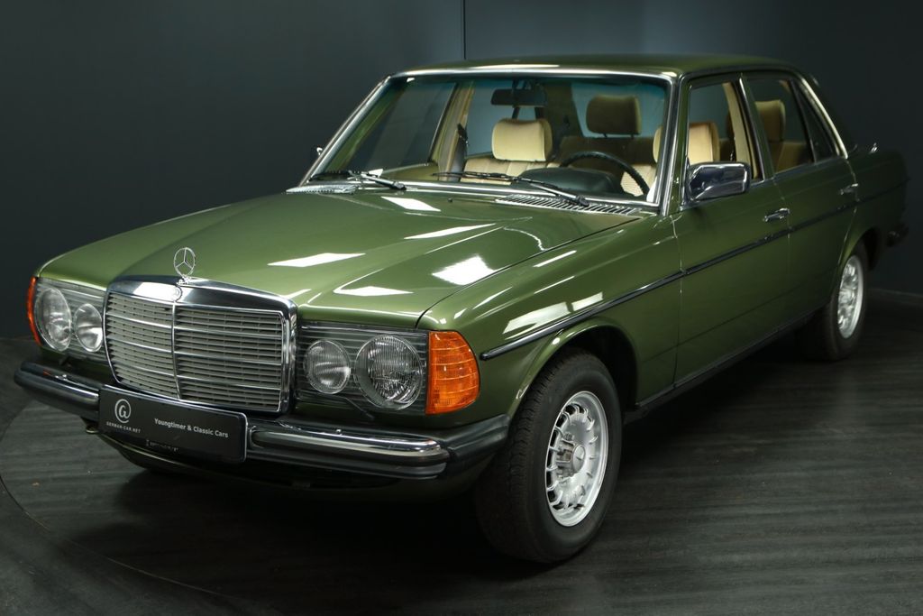 Bild des Angebotes Mercedes-Benz 300 D Automatik, Klima, Velours, Airbag !