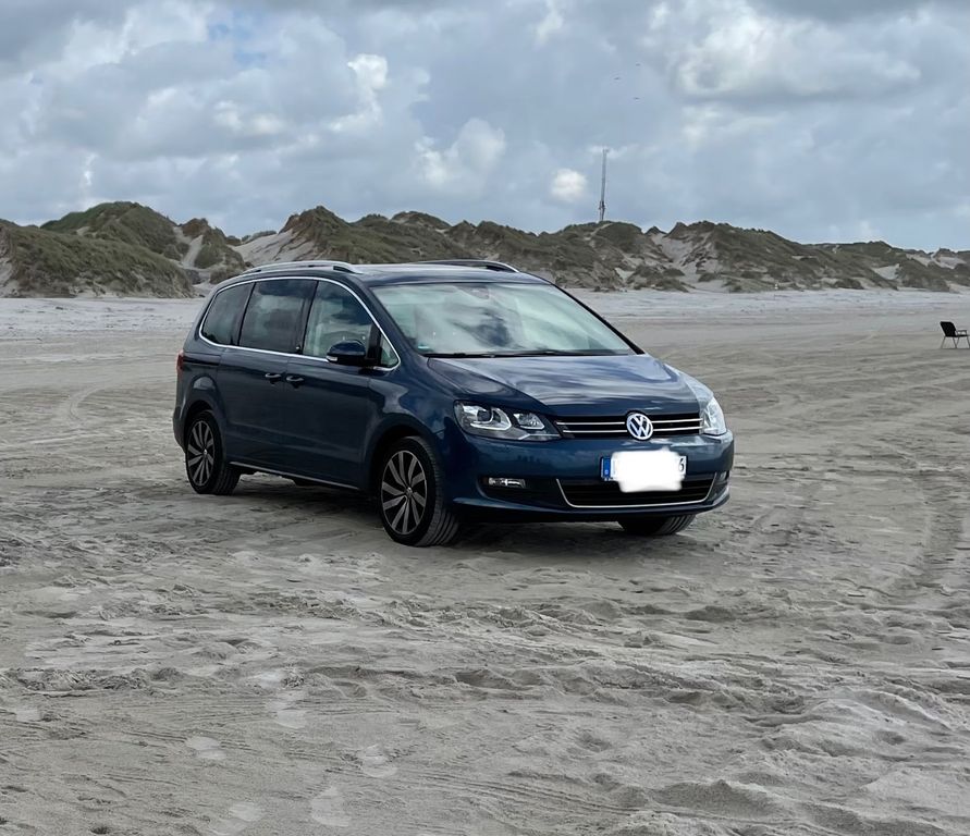 Bild des Angebotes Volkswagen Sharan 2.0 TDI SCR 135kW DSG BMT SOUND SOUND