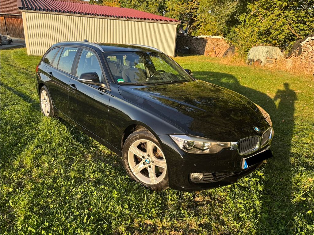 Bild des Angebotes BMW 328i Touring F31