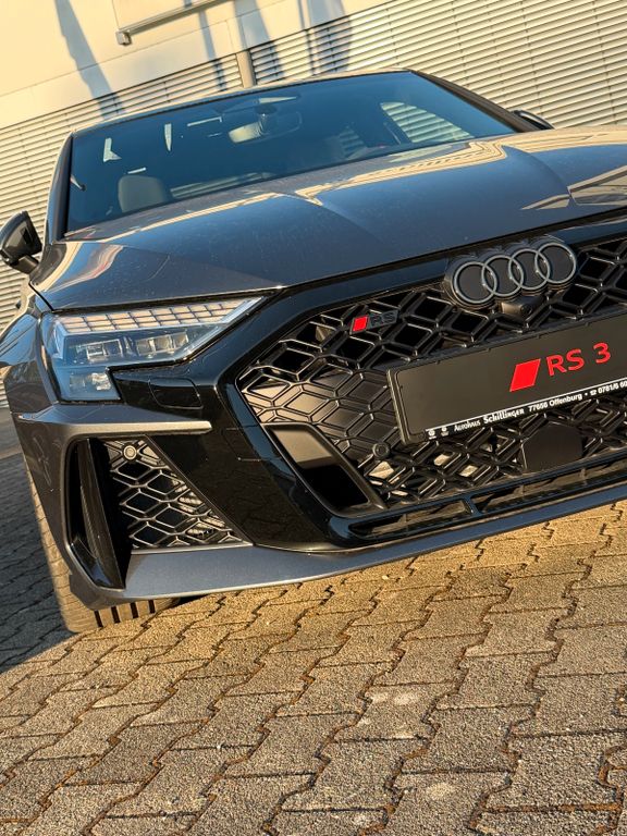 Bild des Angebotes Audi RS3 Sportback 294 kW/ 5 Jahre Garantie, Pano