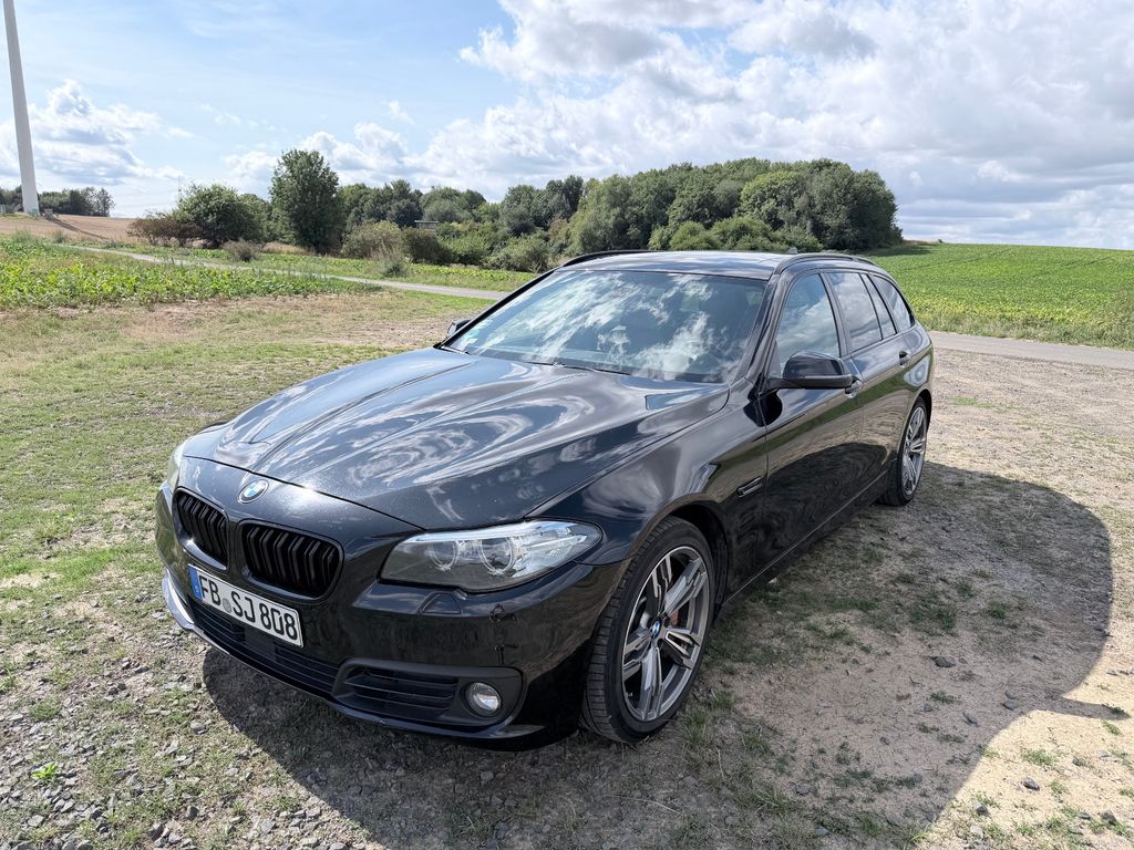 Bild des Angebotes BMW 525d  Touring A Luxury Line Sport Stnd.Hz. H&K