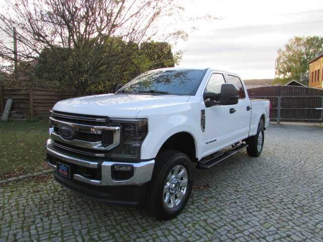 Bild des Angebotes Ford F250  SD Power Diesel  Crew Cab LED Platinum Sty