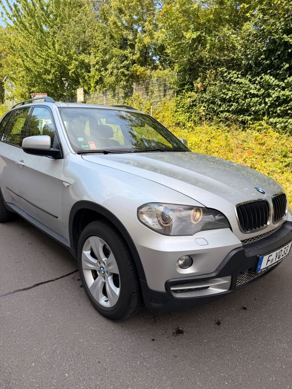 Bild des Angebotes BMW X5 xDrive30d - Panorama Navi AHK Leder