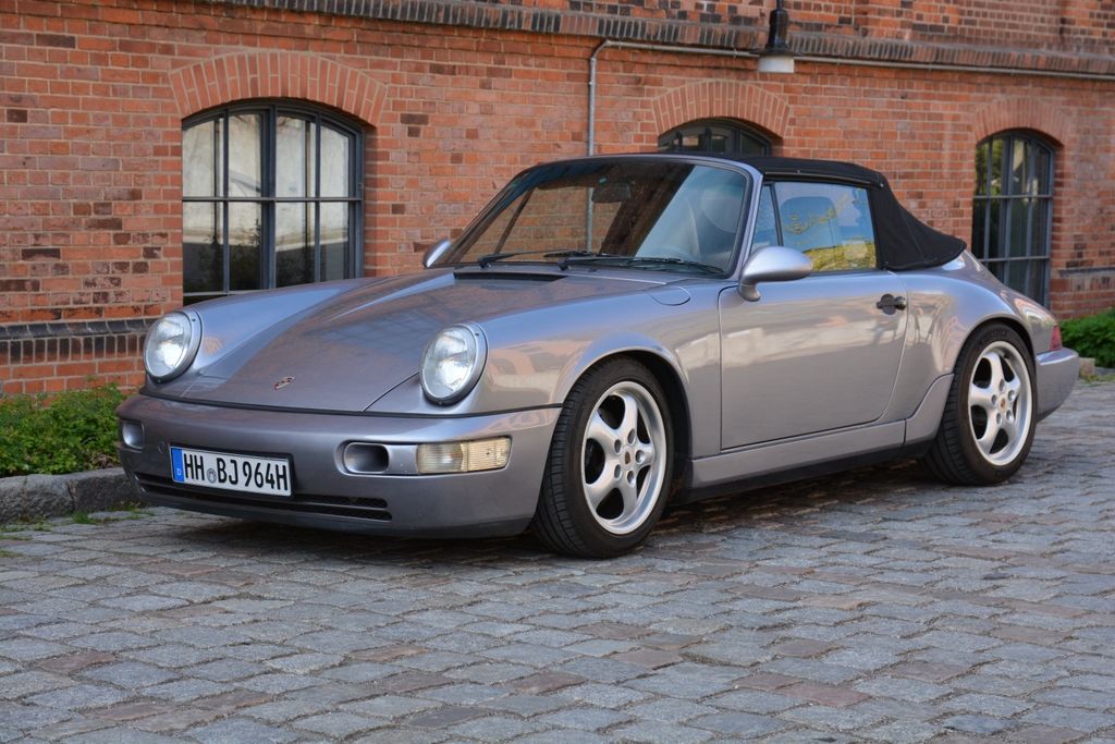 Bild des Angebotes Porsche 911 Carrera 2 Cabriolet 964  Diamantblau