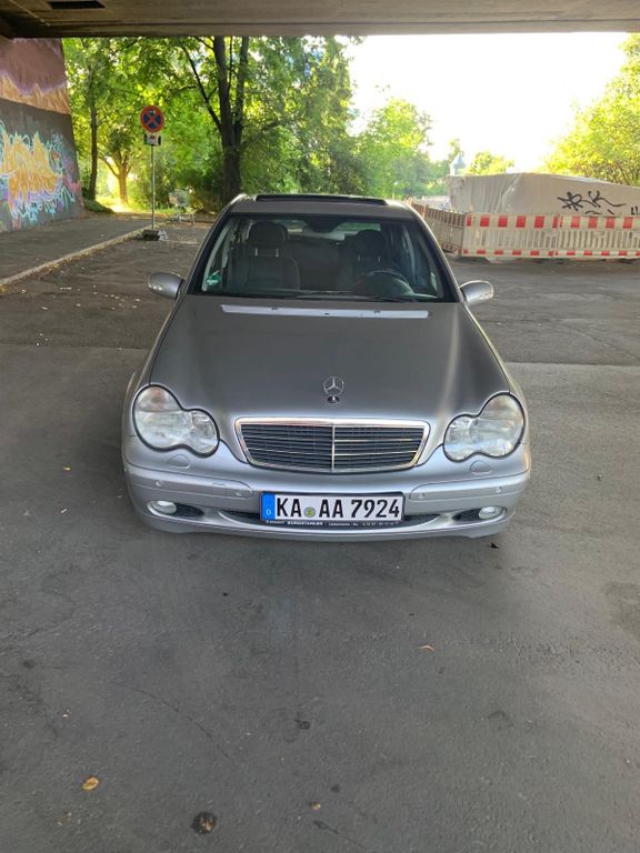 Mercedes-Benz C 180 Elegance