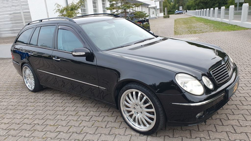Bild des Angebotes Mercedes-Benz Mercedes E320Cdi T-Modell Avang./AHK2100kg/TÜV28