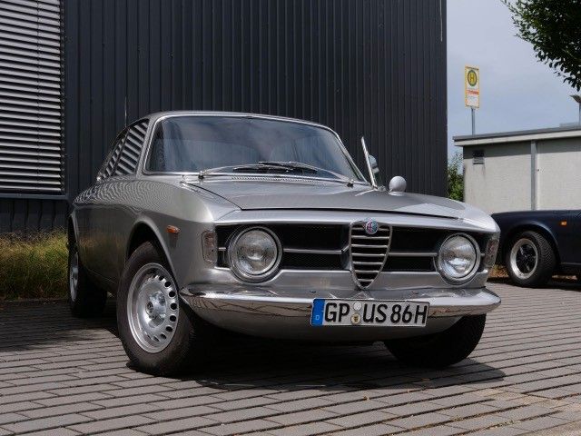 Bild des Angebotes Alfa Romeo GT  Kantenhabe