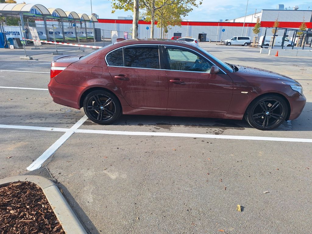 Bild des Angebotes BMW 520i -
