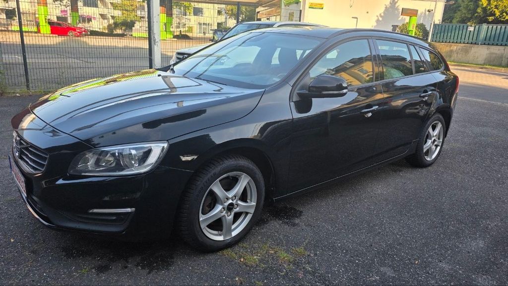Bild des Angebotes Volvo V60 D3 Geartronic Kinetic