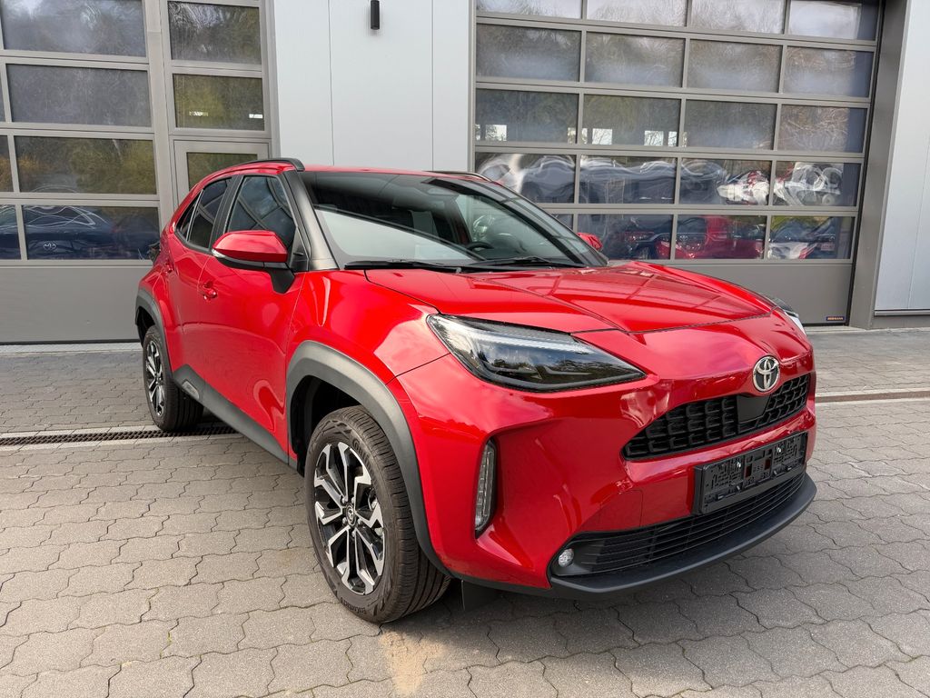 Bild des Angebotes Toyota Yaris Cross 1.5 Hybrid Style Comfort NAVI+LED+17