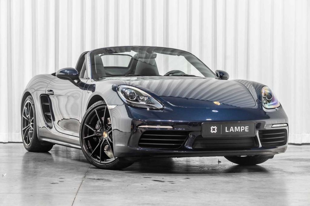 Bild des Angebotes Porsche 718 Boxster Nachtblauw Sportuitlaat PDK Camera C