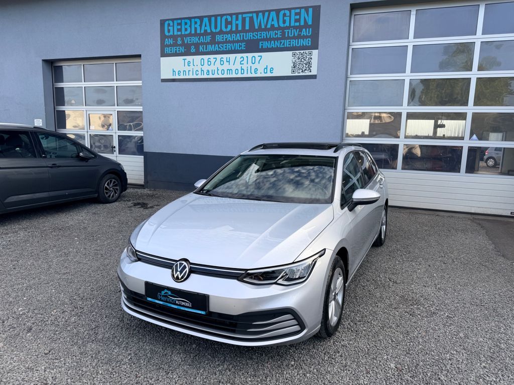 Bild des Angebotes Volkswagen Golf VIII Variant Life Virtual Navi Pano ACC SHZ