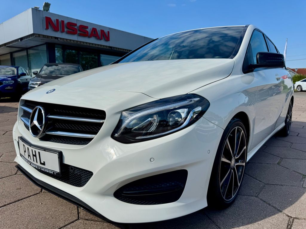 Bild des Angebotes Mercedes-Benz B 180d DCT AMG Line NAVI LED SHZG TEMPO