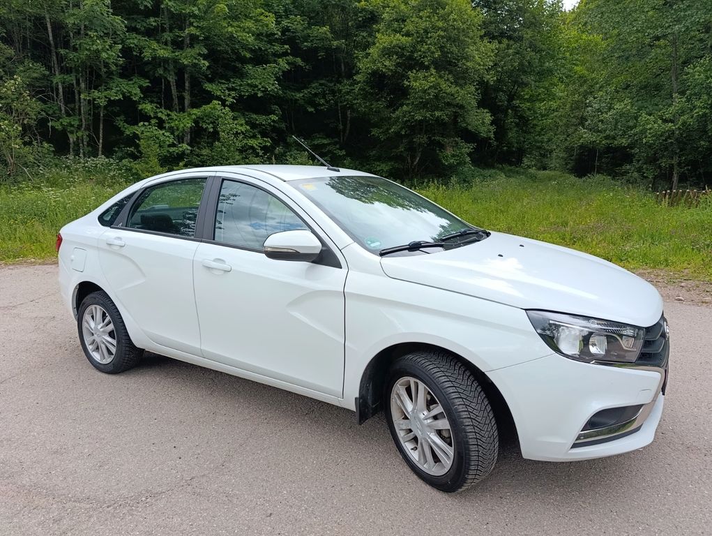 Bild des Angebotes Lada Vesta 1.6 16V Automatik