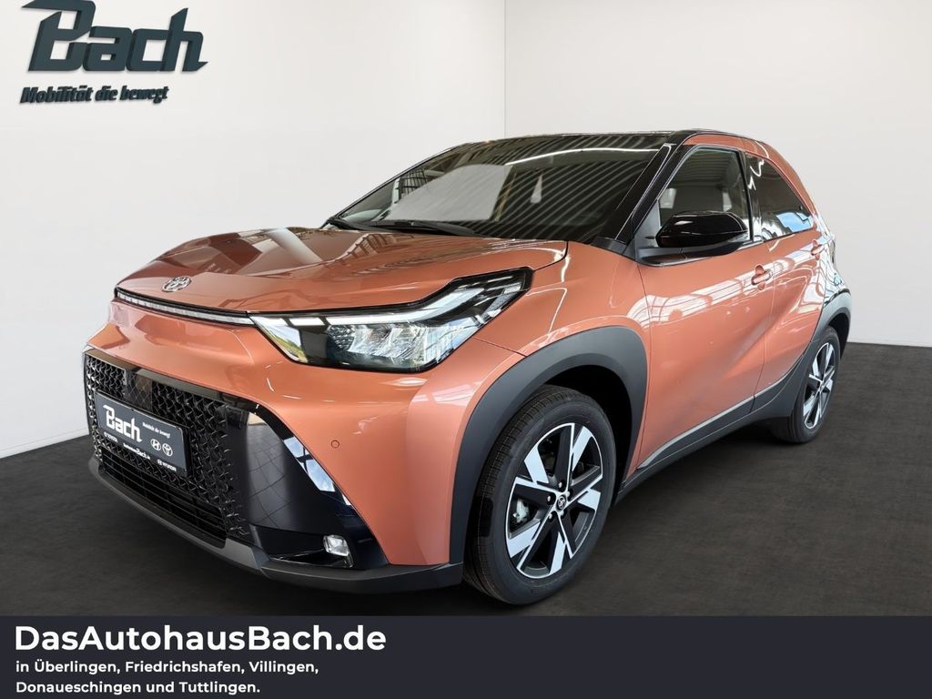 Bild des Angebotes Toyota Aygo X 5-Türer Teamplayer Hybrid Technik Paket