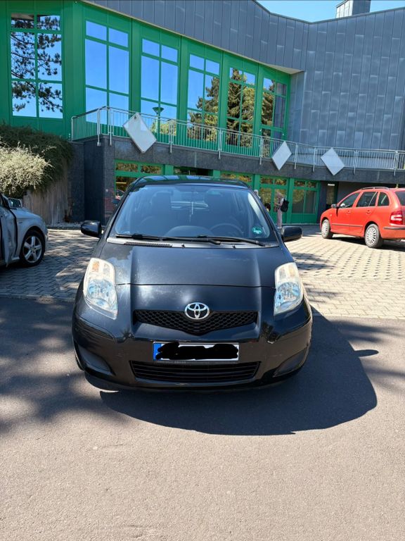 Bild des Angebotes Toyota Yaris 1,33-l-Dual-VVT-i Sol Sol