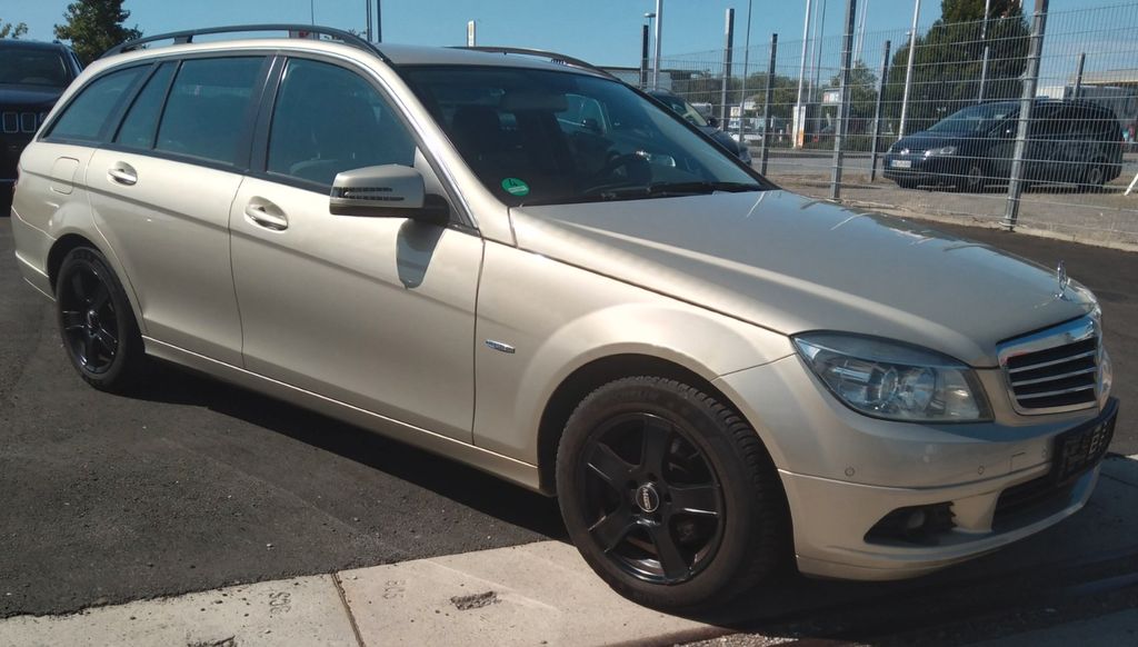 Bild des Angebotes Mercedes-Benz C 200 CGI T BlueEFFICIENCY ELEGANCE ELEGANCE