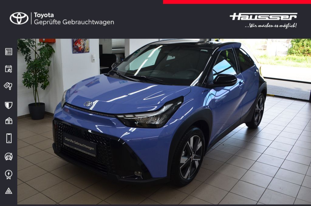 Bild des Angebotes Toyota Aygo X 1,5 Hybrid Teamplayer*SHZG*ALLWETTER*