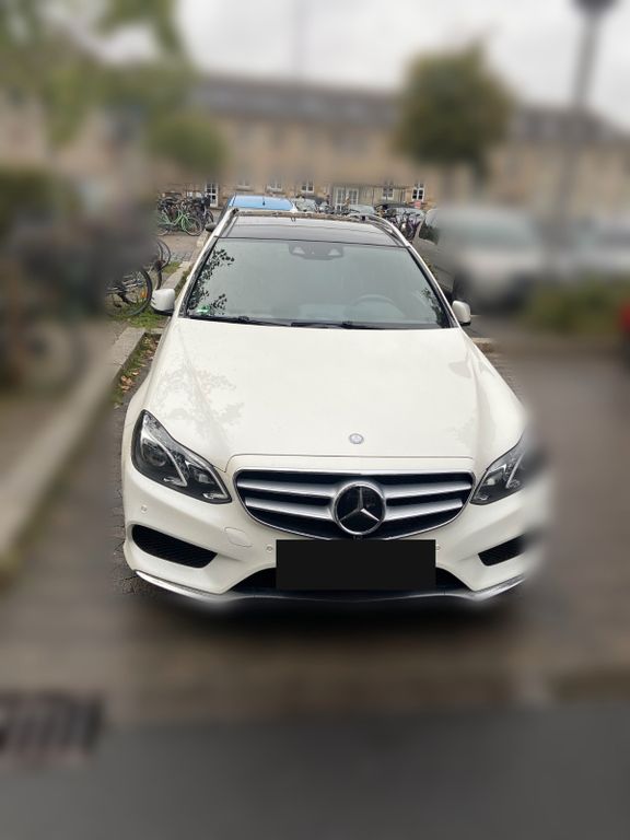 Bild des Angebotes Mercedes-Benz E 350 BlueTEC 4MATIC T-Modell (W212)