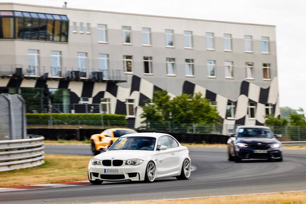 Bild des Angebotes BMW 1er M Coupé M
