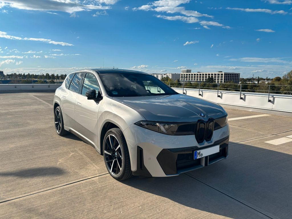 Bild des Angebotes BMW iX3 50 xDrive - MSPro, AHK, Pano, Leder, ABAssis
