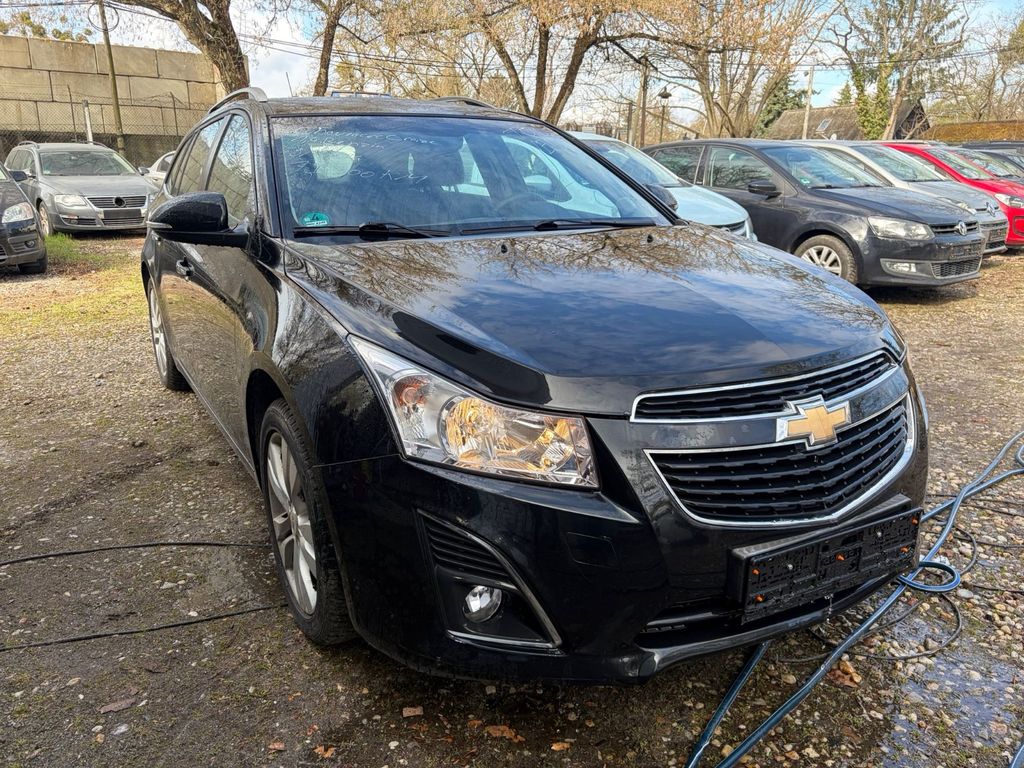 Bild des Angebotes Chevrolet Cruze Station Wagon 1.4 LTZ / EXPORT