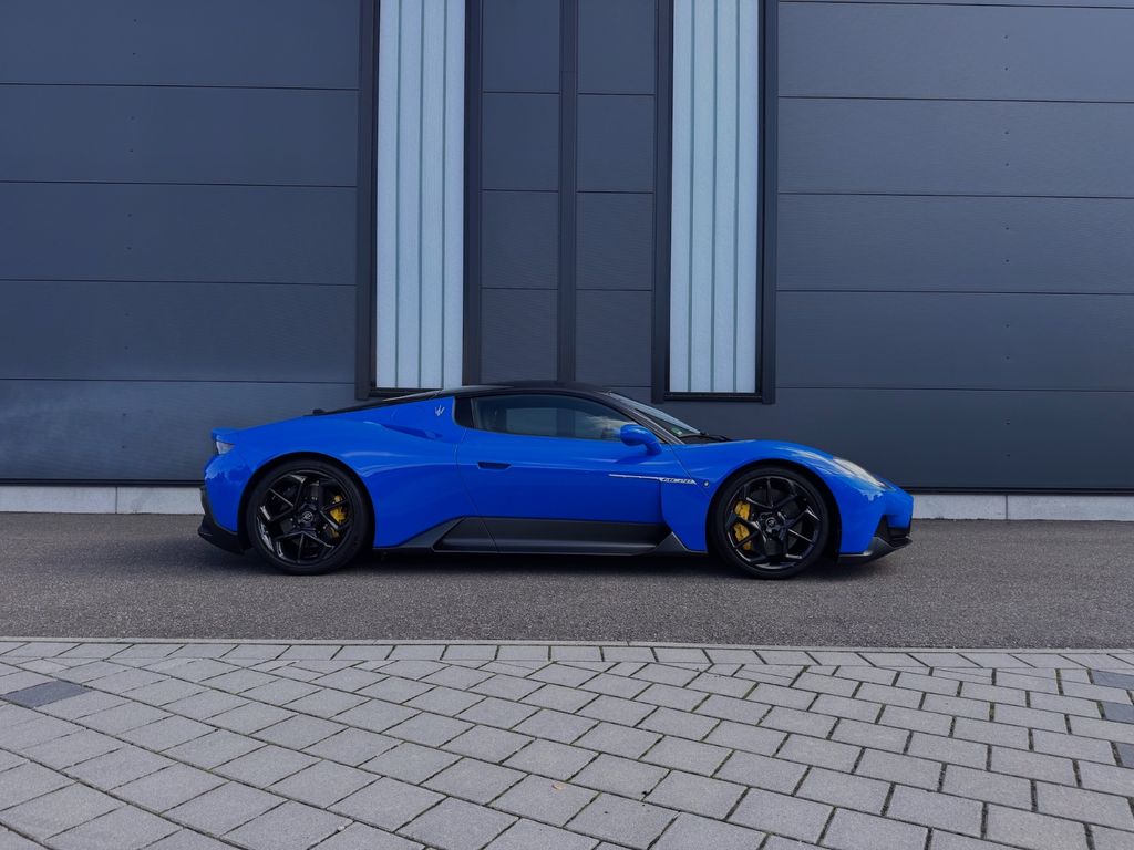 Bild des Angebotes Maserati MC20 3.0 V6 DCT - Carbon Dach & Interieur