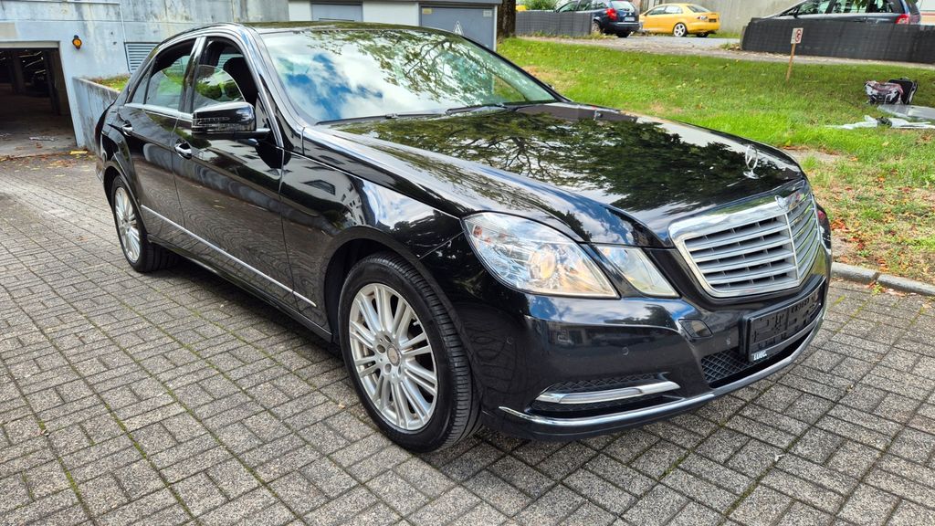 Bild des Angebotes Mercedes-Benz E 350 CDI 4MATIC StH SHZ Harman Kardon Leder PDC