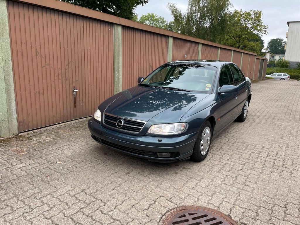 Opel Omega 2.2 16V Elegance Elegance