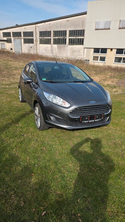 Bild des Angebotes Ford Fiesta 1,0 101Ps Titanium Tüv AU  Zahnriemen neu