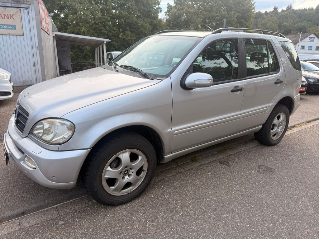 Bild des Angebotes Mercedes-Benz ML 270 CDI 4X4 SITZHZG KLIMAAUTO TEMPO AHK