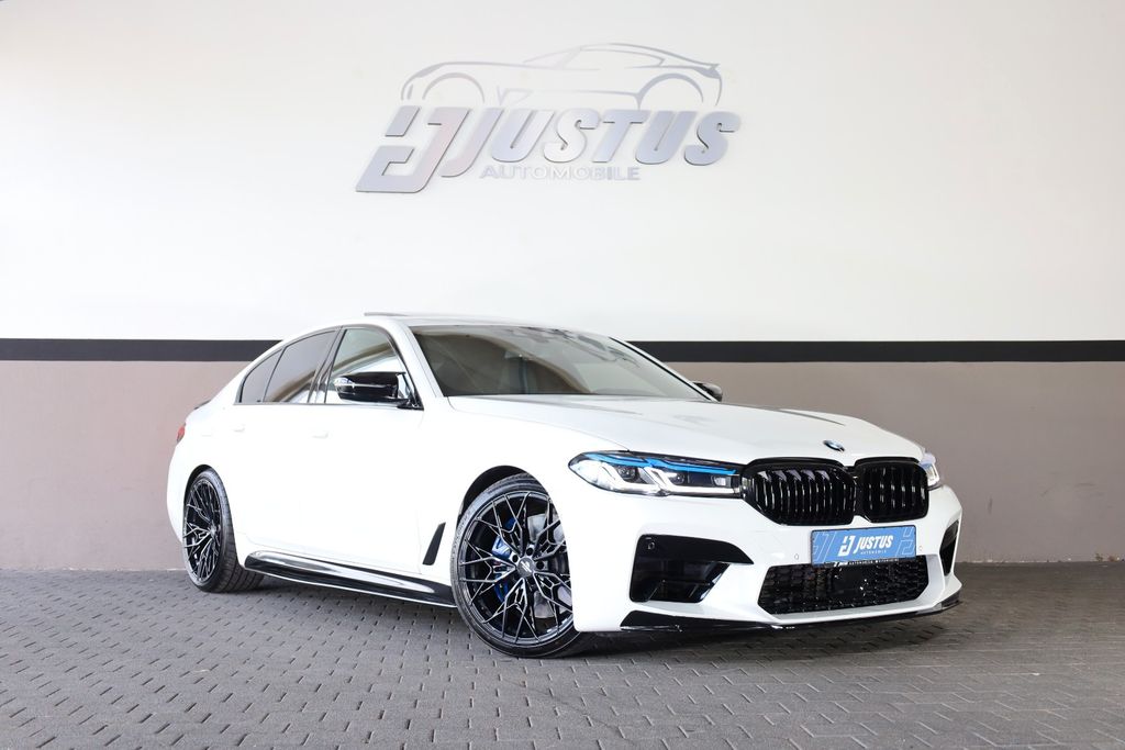 Bild des Angebotes BMW M550i xDrive/SHZ/LHZ/HK/TOTW/SBD/KAMERA/PDC/R20