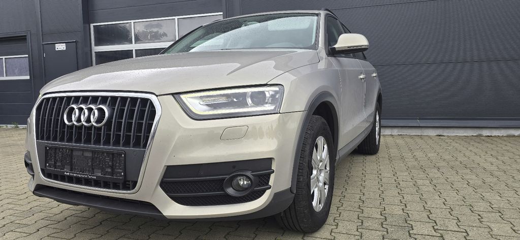 Bild des Angebotes Audi Q3 2.0 TDI *1. Hand*AHK*SITZHEIZUNG*