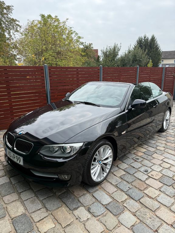 Bild des Angebotes BMW 325i Cabrio - Jahreswagen Zustand - 58.986 KM -