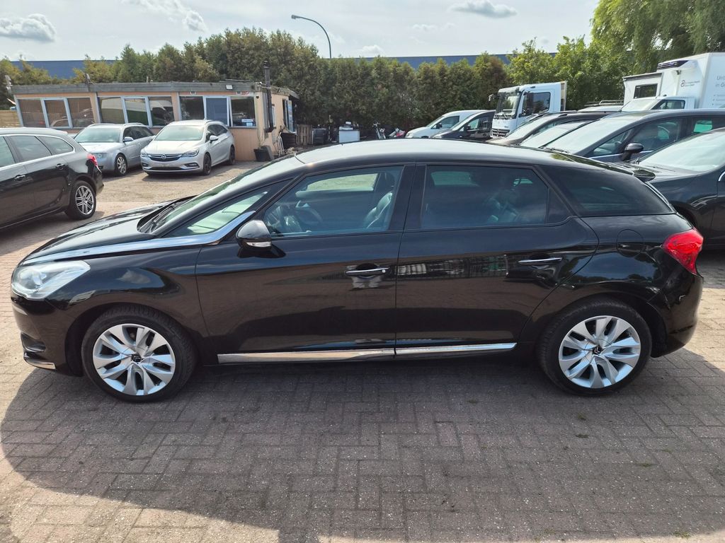 Bild des Angebotes Citroën DS5 BlueHDi 120 SoChic