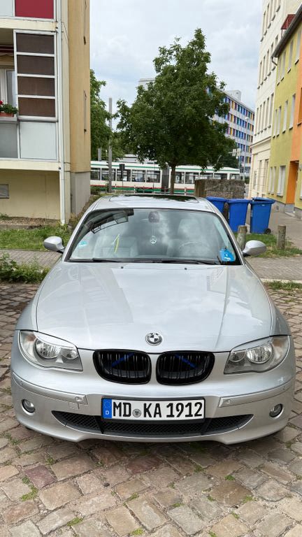 Bild des Angebotes BMW 120i - M-Paket (20.000 km Motor) TÜV 2028