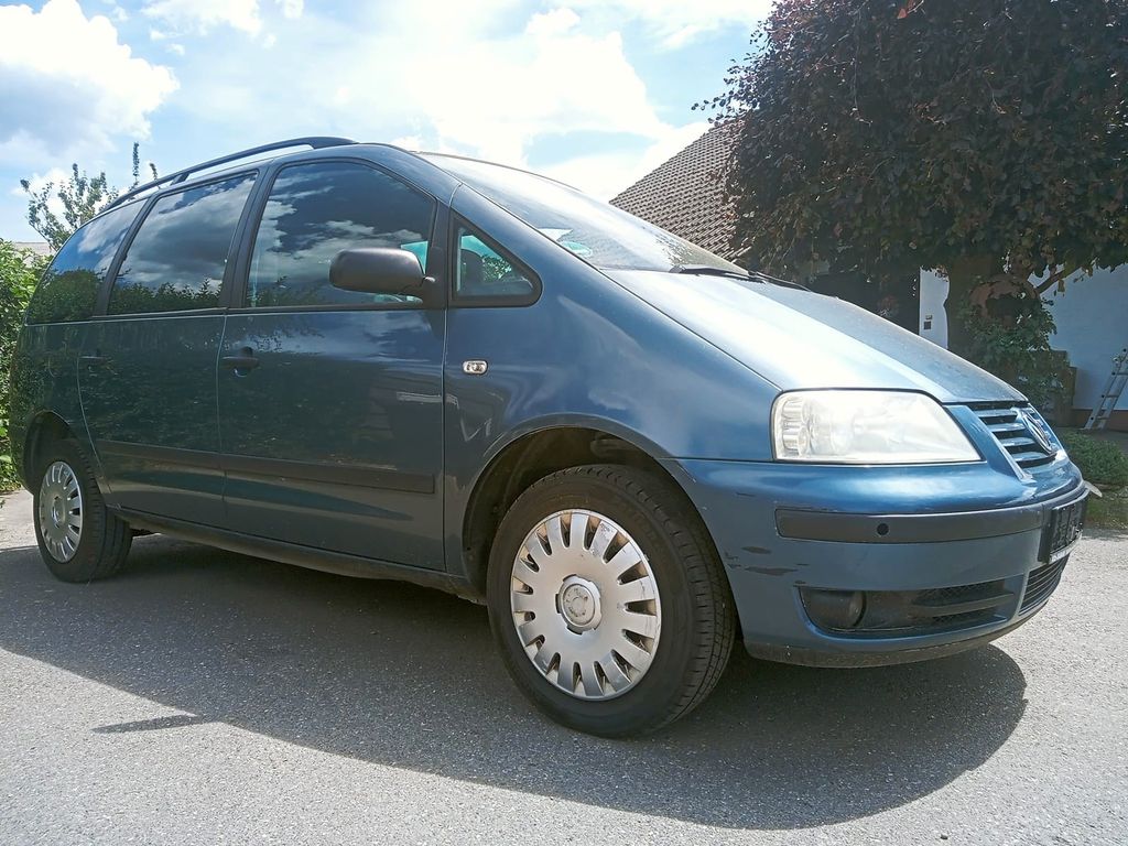 Bild des Angebotes Volkswagen Sharan 1.9TDI 85kW Highline*1.HD/gepfl.*