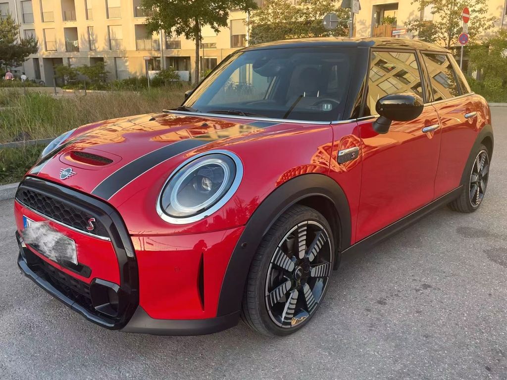 Bild des Angebotes MINI Cooper S 5-Türer | Chili Red | Classic Trim