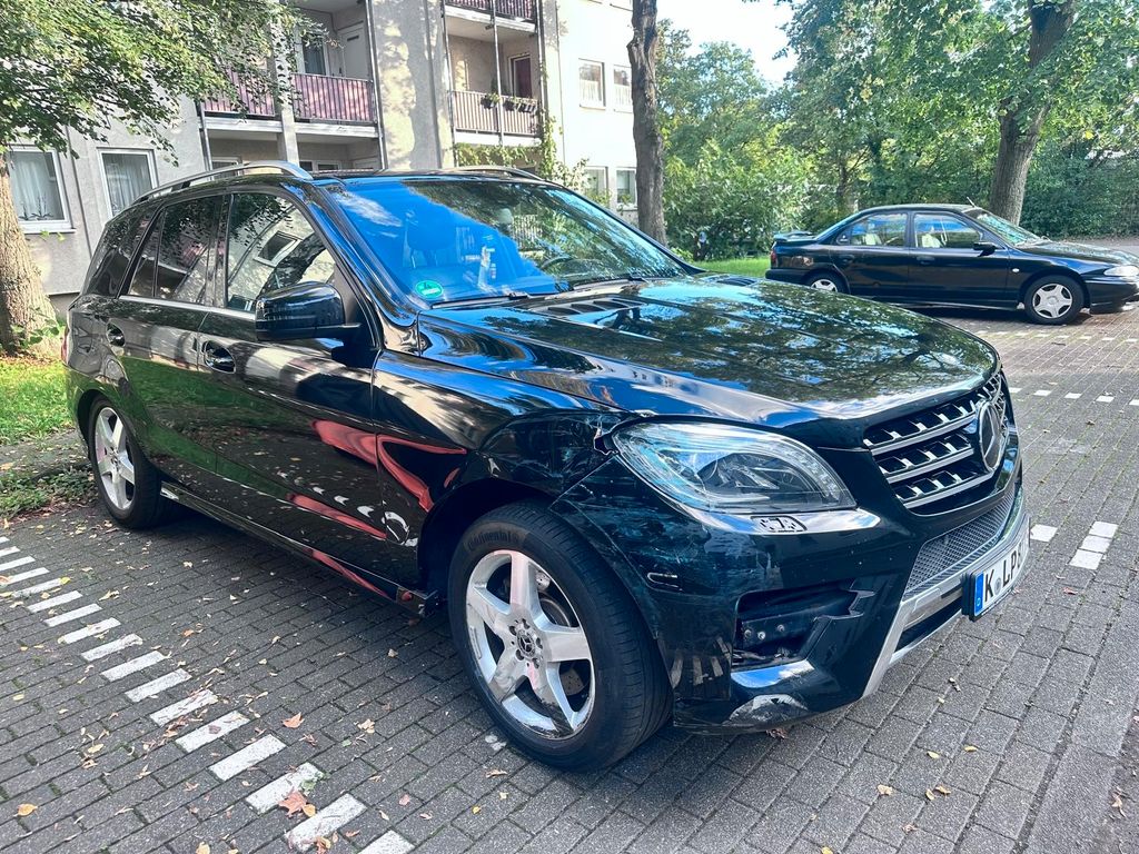 Bild des Angebotes Mercedes-Benz ML 350 BlueTEC 4MATIC AMG Line