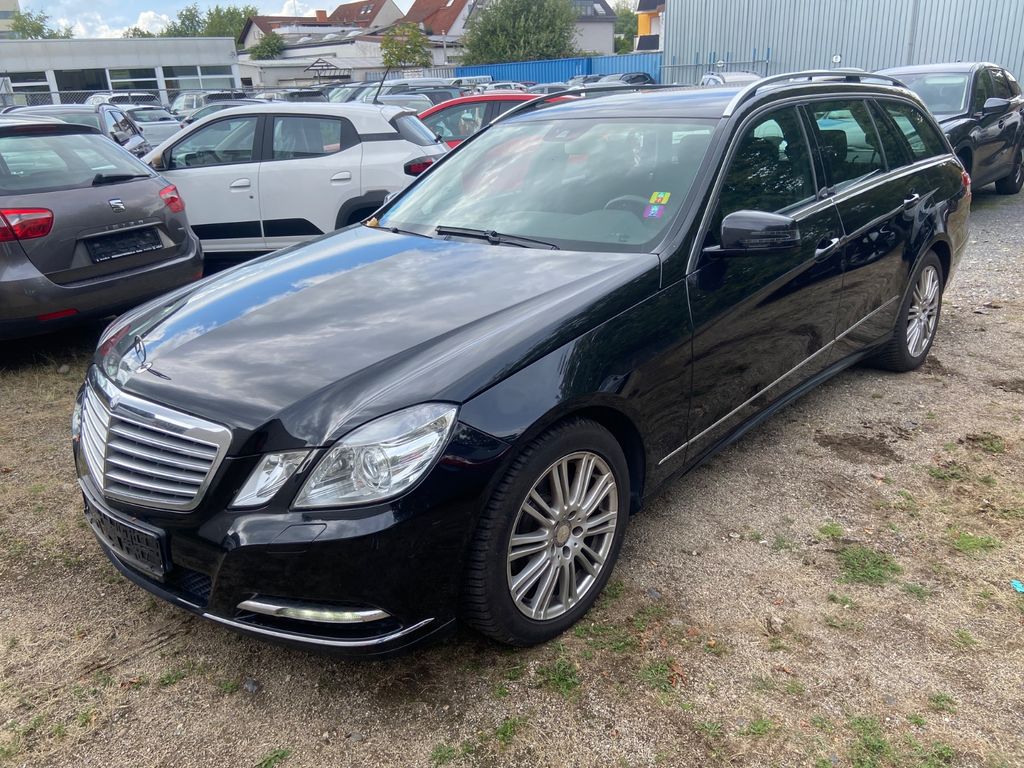 Bild des Angebotes Mercedes-Benz E 200 E T-Modell E 200 CDI BlueEfficiency