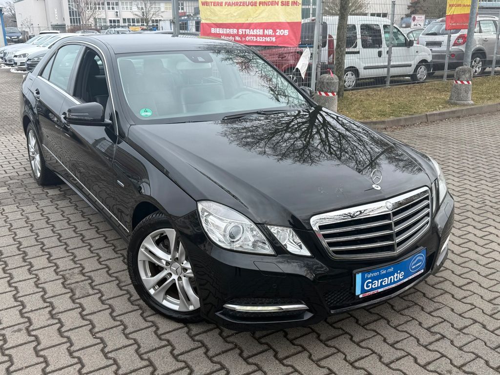 Bild des Angebotes Mercedes-Benz E 200 CGI Limousine BlueEfficiency*AVANTGARDE***