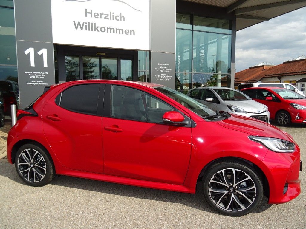 Bild des Angebotes Toyota Yaris Hybrid 1.5 VVT-i Teamplayer + Technikpacke