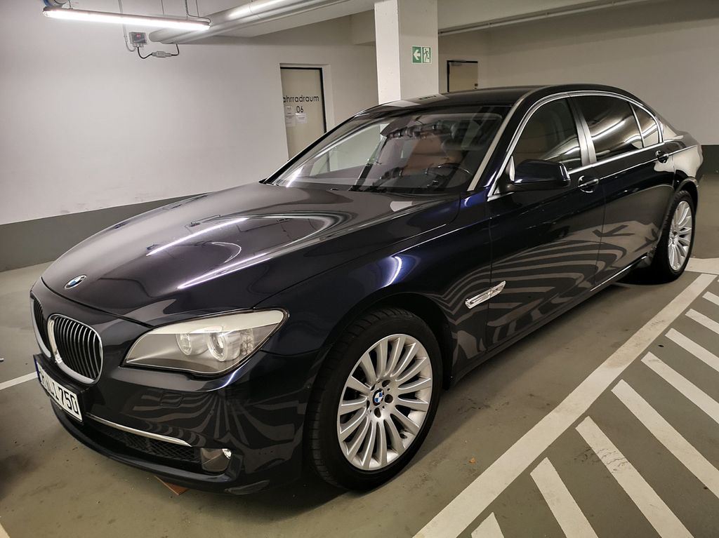 Bild des Angebotes BMW 750Li xDrive -